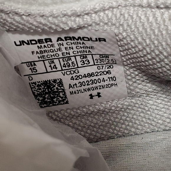 UA Project Rock 3 CNY Trainers - Picture 11 of 14